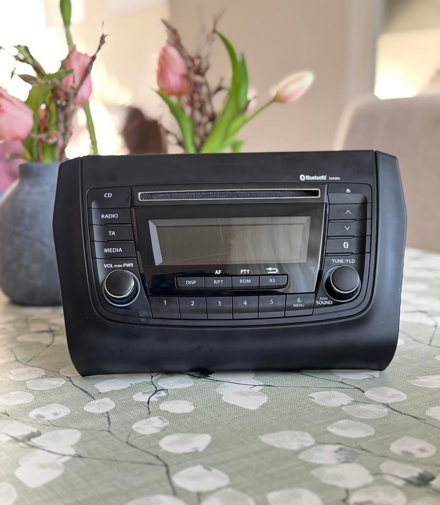 zgan Radio Suzuki Swift, Ophalen, Zo goed als nieuw