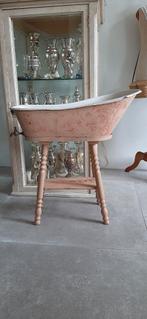 ANTIEK ,,,  ZELDZAAM MET STANDAARD  ...  BLIKKEN  ,,,  BADJE, Ophalen of Verzenden