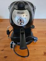 DeLonghi espresso and cappucchino machine, Witgoed en Apparatuur, Koffiezetapparaten, Gebruikt, Gemalen koffie, Ophalen of Verzenden