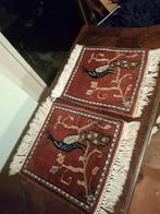 Twee vintage onderzetters met pauwenmotief, Ophalen of Verzenden