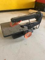 dremel elektrische figuurzaag, Doe-het-zelf en Verbouw, Gereedschap | Zaagmachines, Gebruikt, Ophalen of Verzenden, 30 tot 70 mm