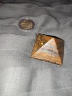 Piramide tijgeroog edelsteen, Verzamelen, Mineralen en Fossielen, Ophalen of Verzenden, Mineraal