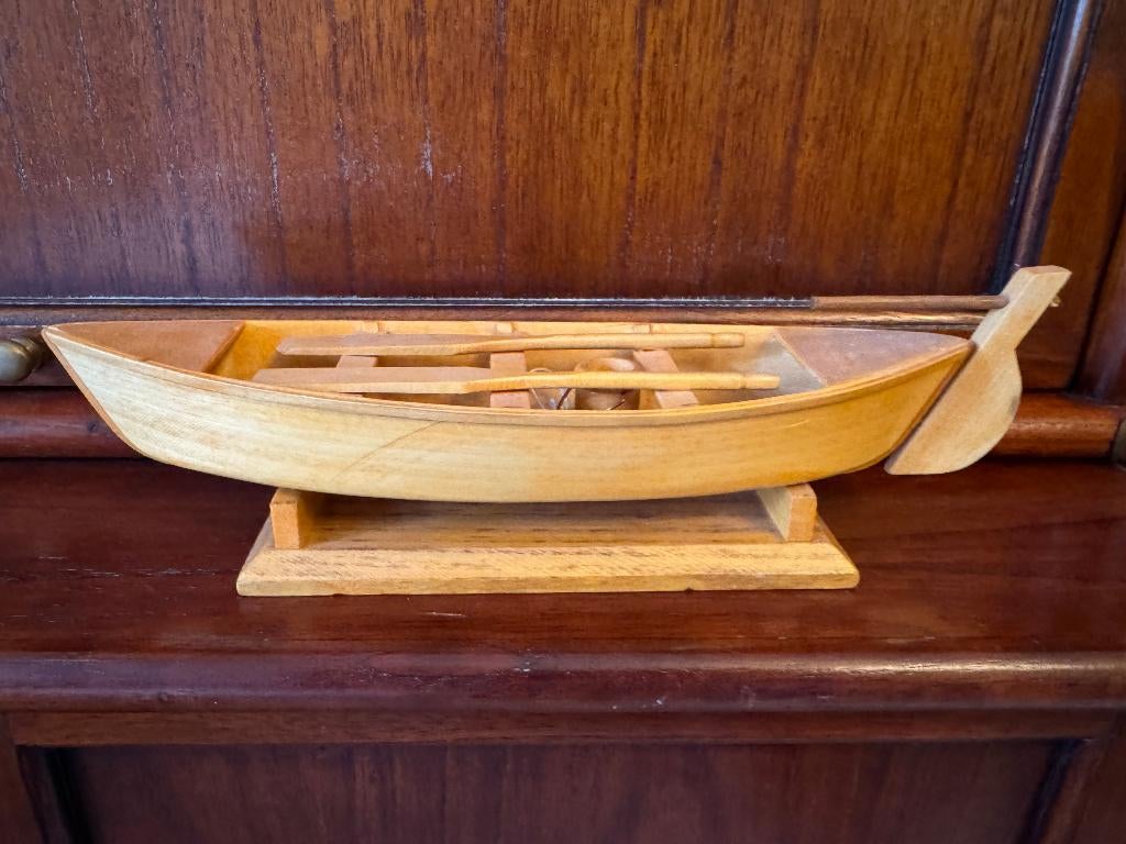 Prachtig scheepsmodel roeiboot sloep, Verzamelen, Scheepvaart, Ophalen of Verzenden, Zo goed als nieuw, Schaalmodel