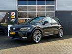 Volkswagen Tiguan 1.4 TSI Comfortline R-Line Automaat, Camer, Auto's, 12 maanden, Stof, 4 cilinders, Zwart