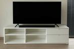 Stijlvol tv-meubel van IKEA, Huis en Inrichting, Kasten | Computermeubels, Ophalen of Verzenden, Zo goed als nieuw