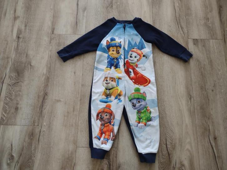 Prachtige blauwe onesie van Paw Patrol in de sneeuw, 98., Kinderen en Baby's, Kinderkleding | Maat 98, Zo goed als nieuw, Jongen of Meisje