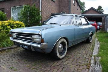 Opel REKORD 104 dkm normaal rijdend apk en belaasting vrij beschikbaar voor biedingen