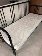 Slaapbank IKEA, Huis en Inrichting, Slaapkamer | Slaapbanken, Ophalen, Gebruikt, Zwart, Tweepersoons