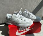 Nike Dunk Low 42, Wit, Nike, Nieuw, Ophalen of Verzenden
