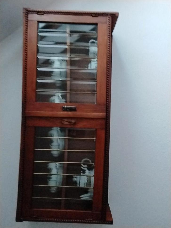 Oude winkelkast - Tabakskast, Huis en Inrichting, Kasten | Vitrinekasten, Gebruikt, 100 tot 150 cm, 50 tot 100 cm, 25 tot 50 cm