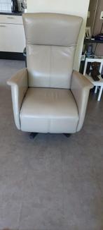 Fauteuil beige/zand uitklapbaar, Ophalen, Gebruikt