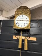 Een antieke comtoise klok, Antiek en Kunst, Antiek | Klokken, Ophalen of Verzenden