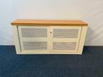 Ahrend schuifdeurkast, akoestisch, H 87 x B 180 x D 45 cm.