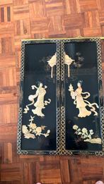 2 chinese panelen met dame, Ophalen