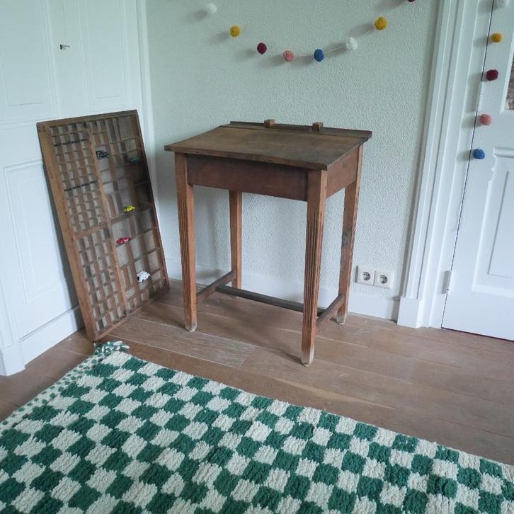 vintage lessenaar, Huis en Inrichting, Bureaus, Ophalen