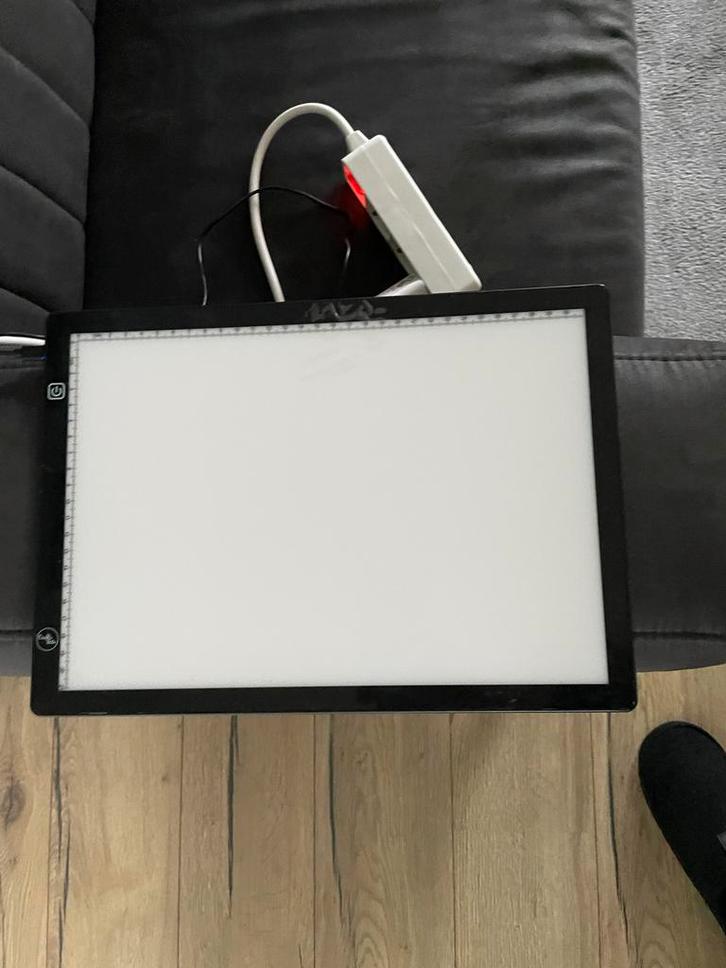 Crafts & Co Brightpad - Tekenbord met LED verlichting, Hobby en Vrije tijd, Tekenen, Nieuw, Overige typen, Ophalen