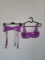 Hunkemöller kanten bh + jarretels maat 75F, Hunkemöller, Ophalen of Verzenden, Paars, BH