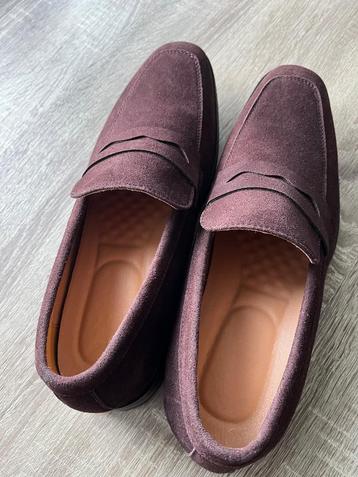 Bruin suede instappers (nieuw) maat 44 beschikbaar voor biedingen