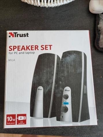  speakerset beschikbaar voor biedingen