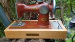 Vintage jaren 60 kindernaaimachine uit Rusland (brocante), Ophalen of Verzenden