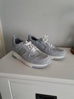 Schoenen, Kleding | Dames, Schoenen, Ophalen of Verzenden, Zo goed als nieuw, Zwart, Sneakers of Gympen