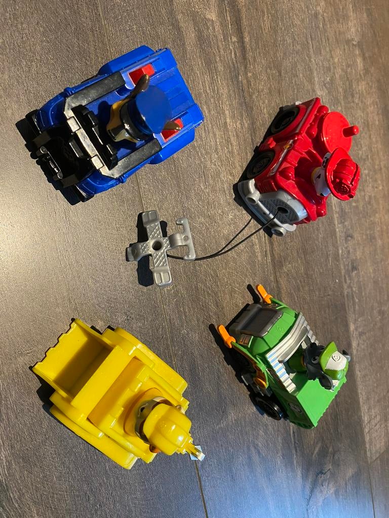 Paw patrol auto’s, Kinderen en Baby's, Speelgoed | Actiefiguren, Ophalen of Verzenden, Zo goed als nieuw