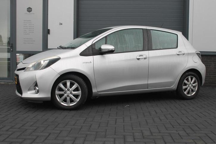 Toyota Yaris 1.5 Full Hybrid Dynamic, Auto's, Toyota, Bedrijf, Te koop, Yaris, ABS, Achteruitrijcamera, Airbags, Airconditioning