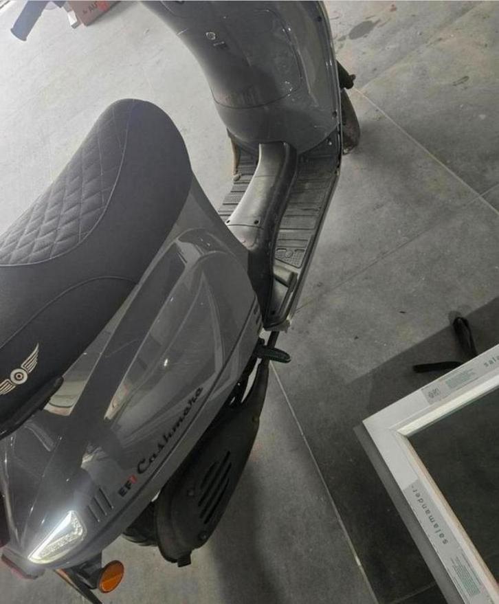 Mooie Scooter te koop!, Fietsen en Brommers, Brommeronderdelen | Scooters, Gebruikt, Overige merken, Overige typen, Ophalen