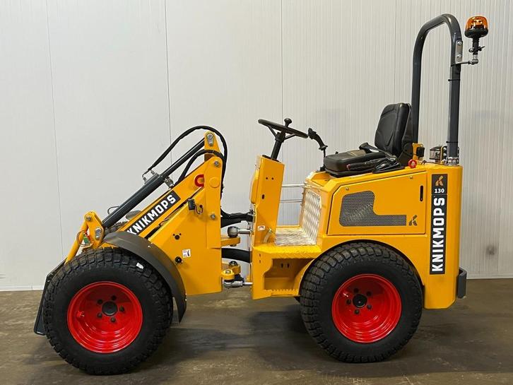 Knikmops 130, Zakelijke goederen, Machines en Bouw | Kranen en Graafmachines, Wiellader of Shovel, Ophalen