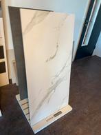 Marmeren tegels + beton tegels REST, Doe-het-zelf en Verbouw, Tegels, 60 cm of meer, Ophalen of Verzenden, Zo goed als nieuw, Minder dan 5 m²