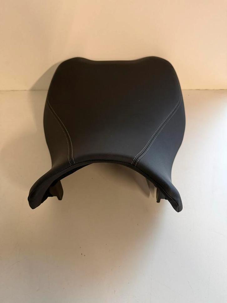 Benelli TRK Zadel NIEUW !!, Motoren, Tuning en Styling, Ophalen