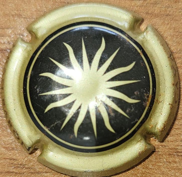 Spaanse cavacapsule GRAN BARON zwart & brons nr.063955, Verzamelen, Wijnen, Gebruikt, Overige typen, Spanje, Ophalen of Verzenden
