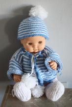 pop met zelf gemaakte kleding aan., Ophalen of Verzenden, Gebruikt, Barbie