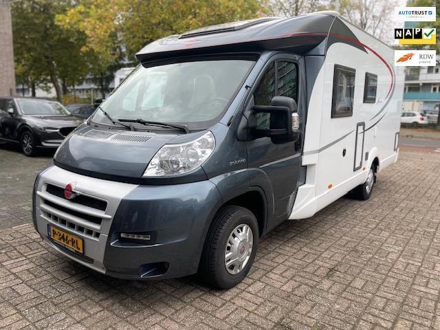 Buerstner Burstner Nexxo T 660, Caravans en Kamperen, Campers, Half-integraal, Bürstner, Diesel, Handgeschakeld, Airconditioning