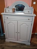 Meidenkast, Ophalen, Zo goed als nieuw