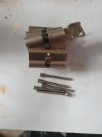 set van 6 gelijksluitende veiligheids cilinders, Ophalen of Verzenden, Gebruikt, Slot