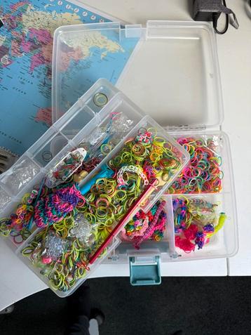 Complete Loom set beschikbaar voor biedingen