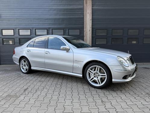 Mercedes E55 AMG Youngtimer 5.4L V8 Kompressor -Bomvol, Auto's, Mercedes-Benz, Bedrijf, ABS, Airbags, Airconditioning, Alarm, Android Auto