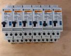 6 x ETL15330 Merlin Gerin hulprelais 230–240 V AC, 50/60 Hz, Ophalen of Verzenden, Zo goed als nieuw, Merlin Gerin, X
