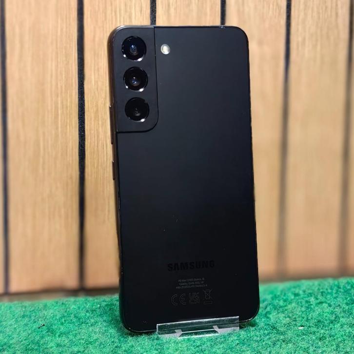 Samsung Galaxy S22 128GB Android 15 - In Nette Staat, Telecommunicatie, Mobiele telefoons | Samsung, Zo goed als nieuw