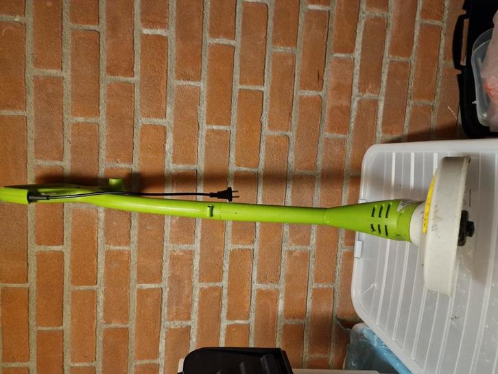 Grasrandmaaier, Tuin en Terras, Hand-tuingereedschap, Gebruikt, Ophalen