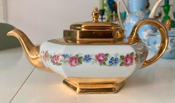Theepotje Limoges verguld beschikbaar voor biedingen