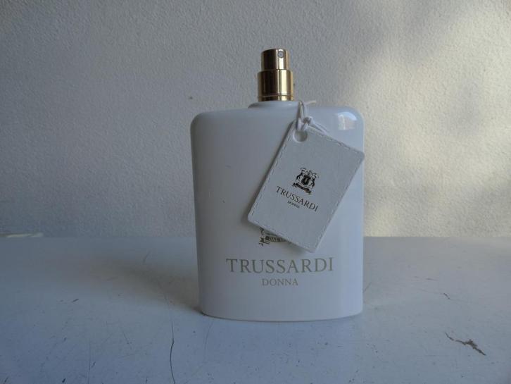 Trussardi Donna eau de parfum 100 ml dames, Sieraden, Tassen en Uiterlijk, Uiterlijk | Parfum, Gebruikt, Ophalen of Verzenden