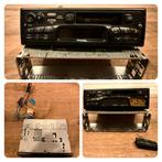 Philips (vintage) autoradio's (twee stuks), Auto diversen, Autoradio's, Ophalen, Gebruikt