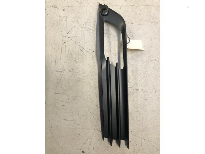 Bumper Rooster van een Volvo V70, Auto-onderdelen, Carrosserie en Plaatwerk, Bumper, Volvo, Gebruikt, 3 maanden garantie, Ophalen of Verzenden