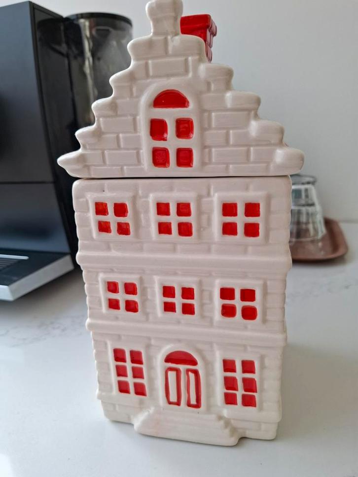 Aardewerk Koekjespot in de vorm van een Grachtenpand, Huis en Inrichting, Keuken | Servies, Ophalen