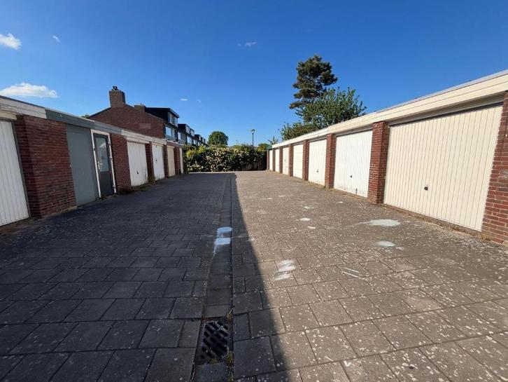 Garagebox / opslag te huur in Haarlem omgeving Amsterdam, Huizen en Kamers, Garages en Parkeerplaatsen, Amsterdam