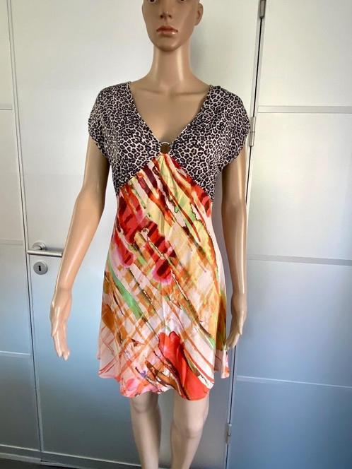 J327 Marc Cain maat M=38/40 Zijden lang tuniek jurk rood, Kleding | Dames, Blouses en Tunieken, Zo goed als nieuw, Maat 38/40 (M)