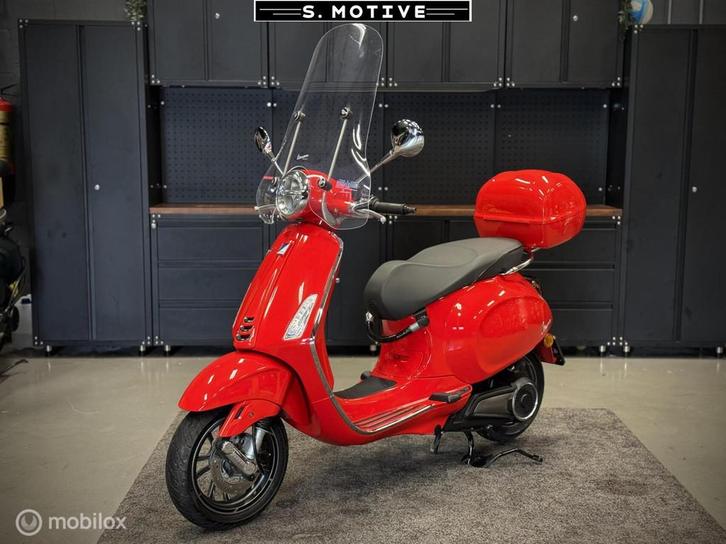 Vespa Primavera Elletrica Bromscooter Rood 45KM Elektrisch, Fietsen en Brommers, Scooters | Vespa, Overige modellen