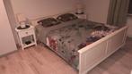 2 persoons bed hout houtenbed groot 160 x 210 matras maat, Ophalen, Gebruikt, Tweepersoons, Landelijk